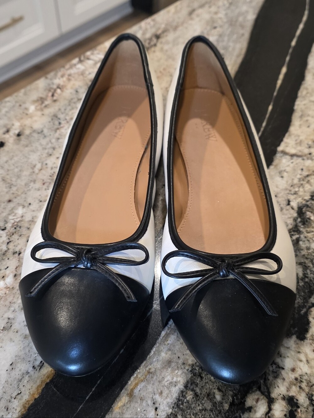 NEW J Crew Black White Captoe Ballet Flats Size 9 Two Tone Cap Toe Slipon 9 - Picture 7 of 9